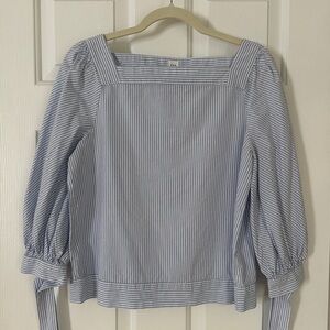 Gap Women's Blue and White Striped Blouse